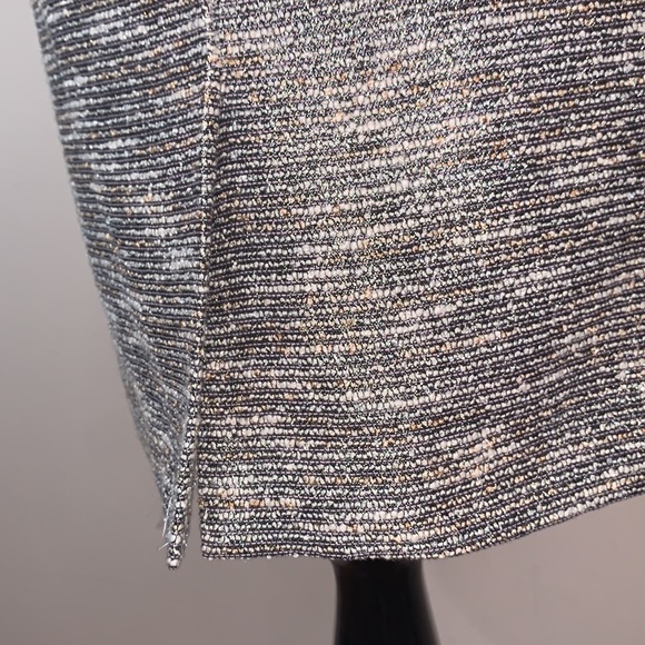 Calvin Klein Tweed Pink & Gold Tone Shimmer Straight Skirt 🥳🥳HP🥳🥳 - Picture 4 of 9